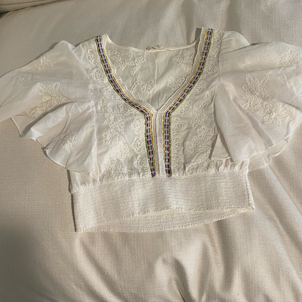 Elegant White Embroidered Women's Top